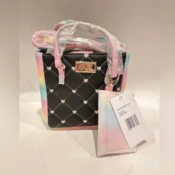 HP 🎉 NWT Luv Betsey By Betsey Johnson Mini Crossbody 💖 - Picture 5 of 16